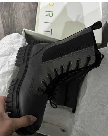 Čizme: Čizme, Esprit, 39 — 2