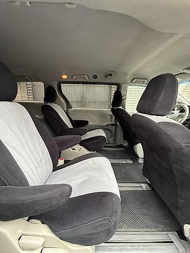 Toyota: Toyota Sienna: 2011 г., 3.5 л, Автомат, Газ, Минивэн — 10