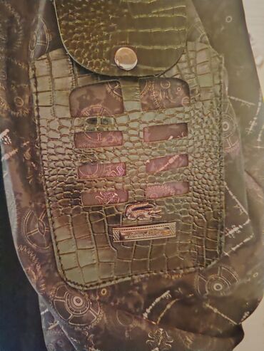 Kurtkalar: Kişi üçün dəri gödəkçə - Rəng: tünd qara/boz tonlarda - Dizayn: ön — 4