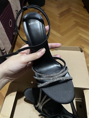 garda shoes: Туфли, Размер: 39, цвет - Черный, Новый