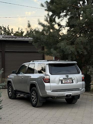 4ranner: Toyota 4Runner: 2023 г., 4 л, Автомат, Бензин, Внедорожник — 7