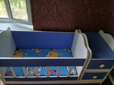 ucuz perdeler: Oğlan və qız üçün, Dördbucaq, Beşik, Dəst ilə, Matras ilə, Yellənmə mexanizmsiz