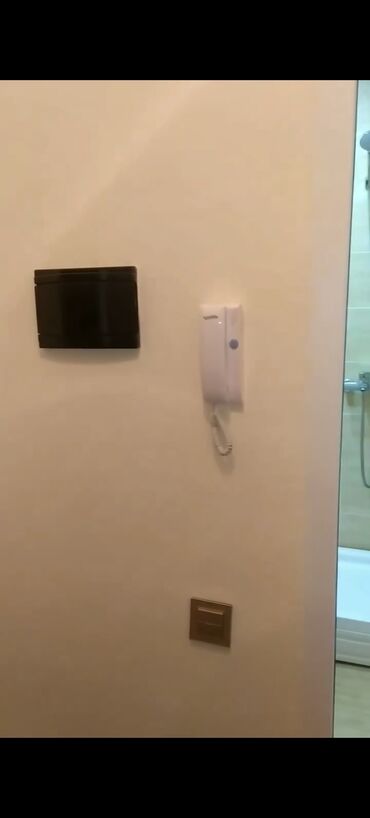 Uzunmüddətli kirayə mənzillər: Gençlik metrosun yaxınlıqı Gençlik molun yani Fətali Xan Koyski 4/2 — 13