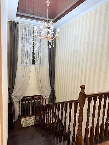 дом большой: 340 м², 6 комнат и более, Семейным — 4