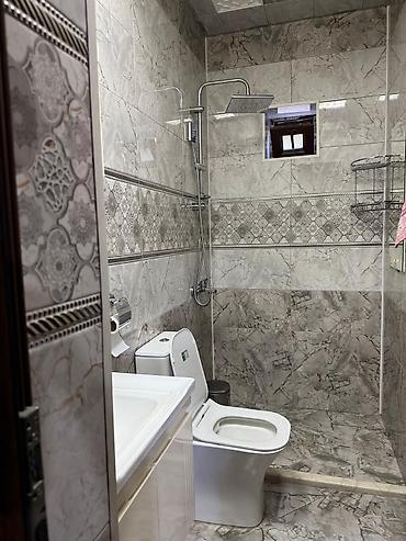 Həyət evləri və villaların satışı: Satış üçün həyət evi Ünvan Zabrat1 - Memarlıq: İki mərtəbəli, fasadı — 16