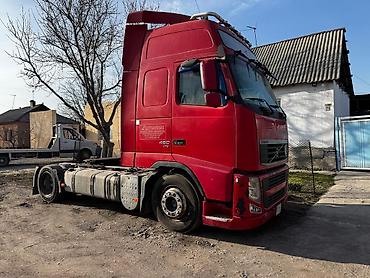 Тягачи: Тягач, Volvo, Шторный — 10