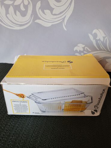 Ostalo posuđe: Posuda nova staklena za margarin,maslac itd. Posuda na lalafo.rs — 12 Ostalo posuđe: Posuda nova staklena za margarin,maslac itd. Posuda — 12