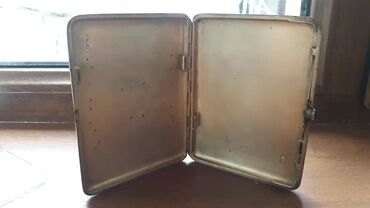 Digər əntiq əşyalar: Antik siqar qutusu – 1911 Qűműştu ; carskiy 85 prob . Herifleri — 12