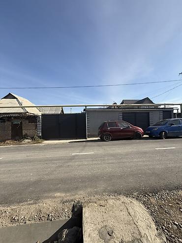 Продажа коттеджей и домов: Продаётся частный дом с участком. 🚨 Срочно продается 5комнатный — 1