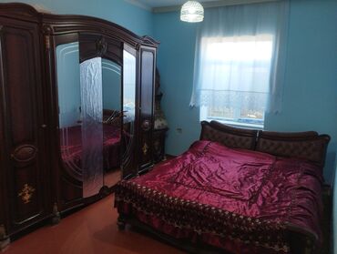 Həyət evləri və villaların satışı: 3 otaqlı, 100 kv. m, Orta təmir — 10