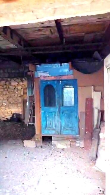 Həyət evləri və villaların satışı: 3 otaqlı, 670 kv. m, Kredit yoxdur, Orta təmir — 30