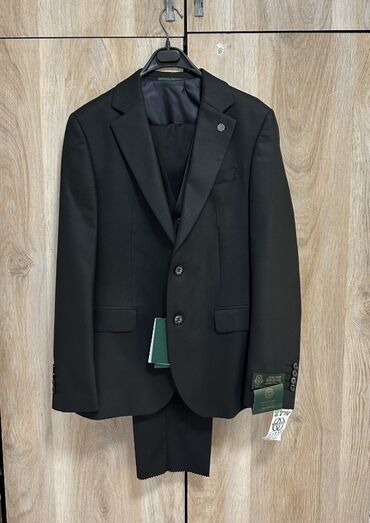 жилет сумка: Мужской классический костюм-тройка, черный Состав комплекта: - Пиджак