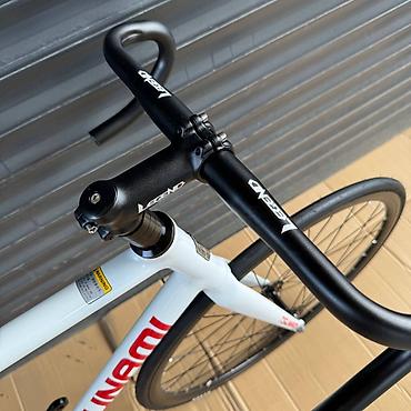 format velosiped: TSUNAMI SNM100 оригинальный Комплектация: LEGEND Цвет: белый Размеры — 2