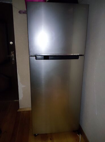 soyuducular ikinci el: İşlənmiş 2 qapılı Samsung Soyuducu Satılır, rəng - Gümüşü, Təkərli lalafo.az -da soyuducular ikinci el: İşlənmiş 2 qapılı Samsung Soyuducu Satılır, rəng - Gümüşü, Təkərli