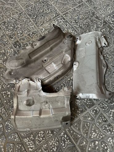 Bamperlər, buferlər: Ön, Audi A7, 2021 il, Almaniya, Ünvandan götürmə — 5