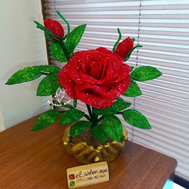 Süni güllər: GÜLLƏR MUNCUQDAN EL ISHI/SIFARISHLE HAZIRLANIR/DAIMI SOLMAYAN ÖZEL — 13