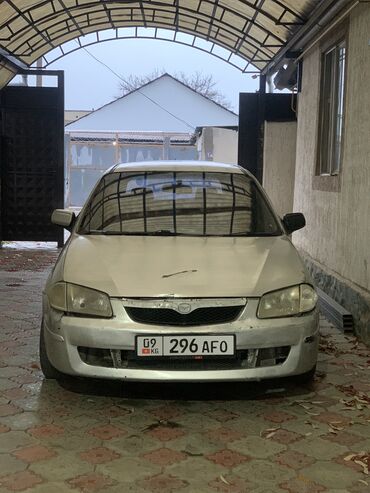 е34 кузов: Mazda Familia: 1999 г., 1.6 л, Автомат, Бензин, Хэтчбэк