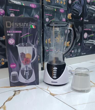 Mini popkorn aparatları: Müxtəlif məişət əşyaları topası. Dəstdə Dessini əl mikseri, saç — 6