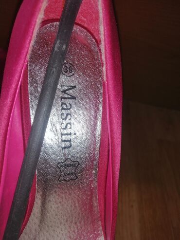 Salonke: Salonke, 39 — 5