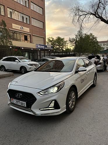 sonata ef: Hyundai Sonata: 2021 г., 2 л, Автомат, Газ, Седан — 2
