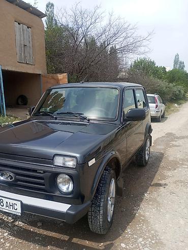 сиз 82 1: ВАЗ (ЛАДА) 2121 (4x4): 2025 г., 1.7 л, Кол менен иштөөчү, Бензин, Жол тандабас — 1