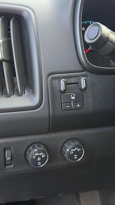 space runner: Chevrolet Colorado: 2019 г., 3.6 л, Автомат, Бензин — 10