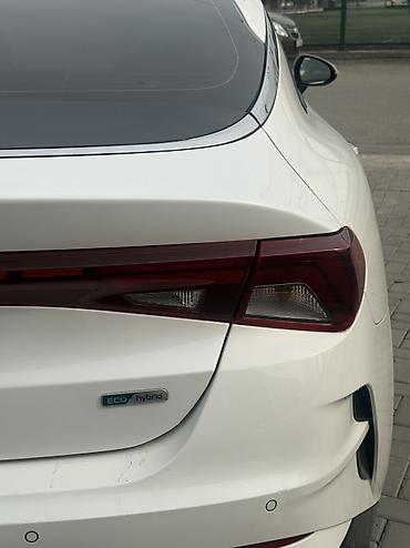 Kia: Kia K5: 2020 г., 2 л, Автомат, Гибрид, Хэтчбэк — 10