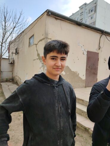 Biznes üçün program təminatı: Məhsul: “Ay Məllim” – Pul Qazanmaq Tətbiqi Xüsusiyyətlər: - Sadə və — 7