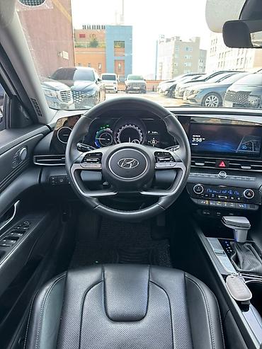 Продажа авто: Hyundai Avante: 2021 г., 1.6 л, Автомат, Гибрид, Седан — 10