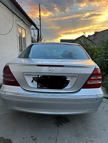 passat variant: Mercedes-Benz C-Class: 2000 г., Седан — 3