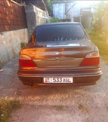 обмен на нексиа: Daewoo Nexia: 1996 г., 1.5 л, Механика, Бензин, Седан