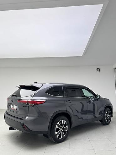 форестер sh: Toyota Highlander: 2021 г., 2.5 л, Автомат, Гибрид, Кроссовер — 7
