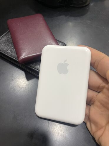 зарядное устройство для телефона fly: Simsiz şarj cihazı Apple, > 20 Vt, İşlənmiş