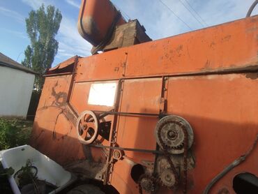 уаз бортовой: СК 5 нива 1991 год выпуска мотор в хорошем состоянии, Мос коробка в