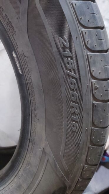 бак на мотоцикл: 215/65/16 в очень хорошем состоянии лето!!!! комплект Реальным