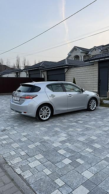 Lexus: Lexus CT: 2011 г., 1.8 л, Автомат, Гибрид, Хэтчбэк — 9