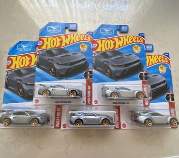 Avtomobil modelləri: Ford, 2025 il, 1:64, Dəmir, Ünvandan götürmə