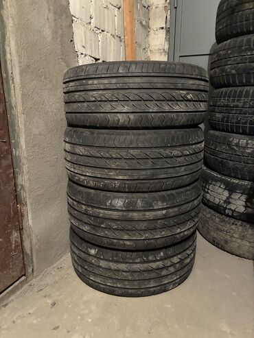 купить коврики резиновые в машину: Шины 235/45R17