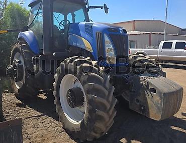Тракторы New Holland: New Holland T8030 — Трактор, 2010 г. | Б/У | Доставка по всему миру — 2
