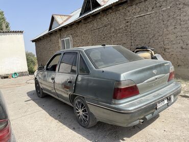 шины на хайлендер: Daewoo Nexia: 1994 г., 1.5 л, Автомат, Бензин, Седан