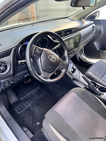 Toyota: Toyota Auris: 1.8 l. | 2016 έ. Χάτσμπακ — 21