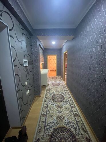 Uzunmüddətli kirayə mənzillər: Gənclik m\s-nın düz yanında 5 mərtəbəli binanın 4-cü mərtəbəsində — 13