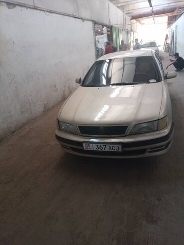Nissan: Nissan Maxima: 1995 г., 2 л, Механика, Бензин, Седан