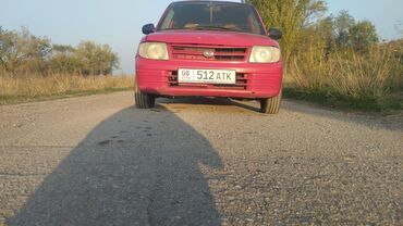Daihatsu Hijet: 2001 г., 1 л, Механика, Бензин, Хэтчбэк