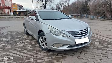 Hyundai: Hyundai Sonata: 2012 г., 2 л, Газ — 1