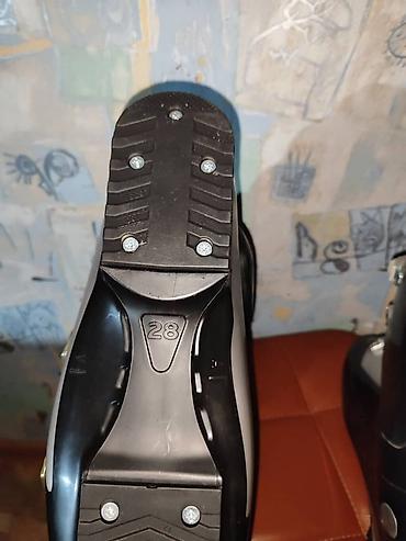 Лыжные ботинки: 1)Горнолыжные ботинки HEAD Ezon 2 7 - 11000 сом 2) Лыжные ботинки — 8