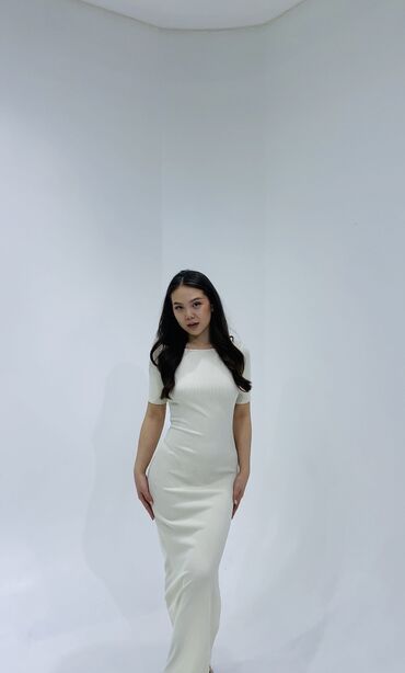 платье белый: Повседневное платье, Made in KG, Осень-весна, Длинная модель, Лапша, S (EU 36), M (EU 38)