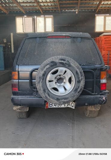 авто малолитражка: Nissan Pathfinder: 1995 г., 3.2 л, Механика, Бензин, Внедорожник