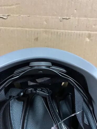 Oprema za bicikliste: *** SUPER AKCIJA *** #2795 KACIGA - KASK Moebius WG11 Helmet; Veličina — 8