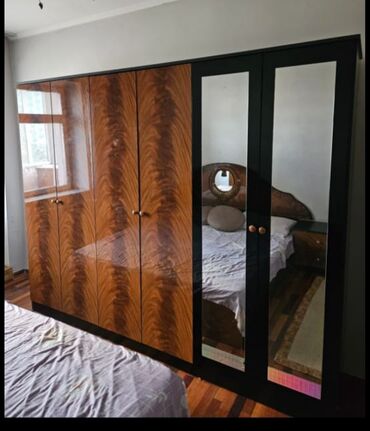 шкафы для одежды в бишкеке: Шифоньер 6 створчатый, шпонированные фасады. цена 20000 сом